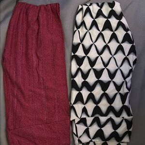 Stylish Black and White Patterned and pink lularoe leggings (2 pairs)